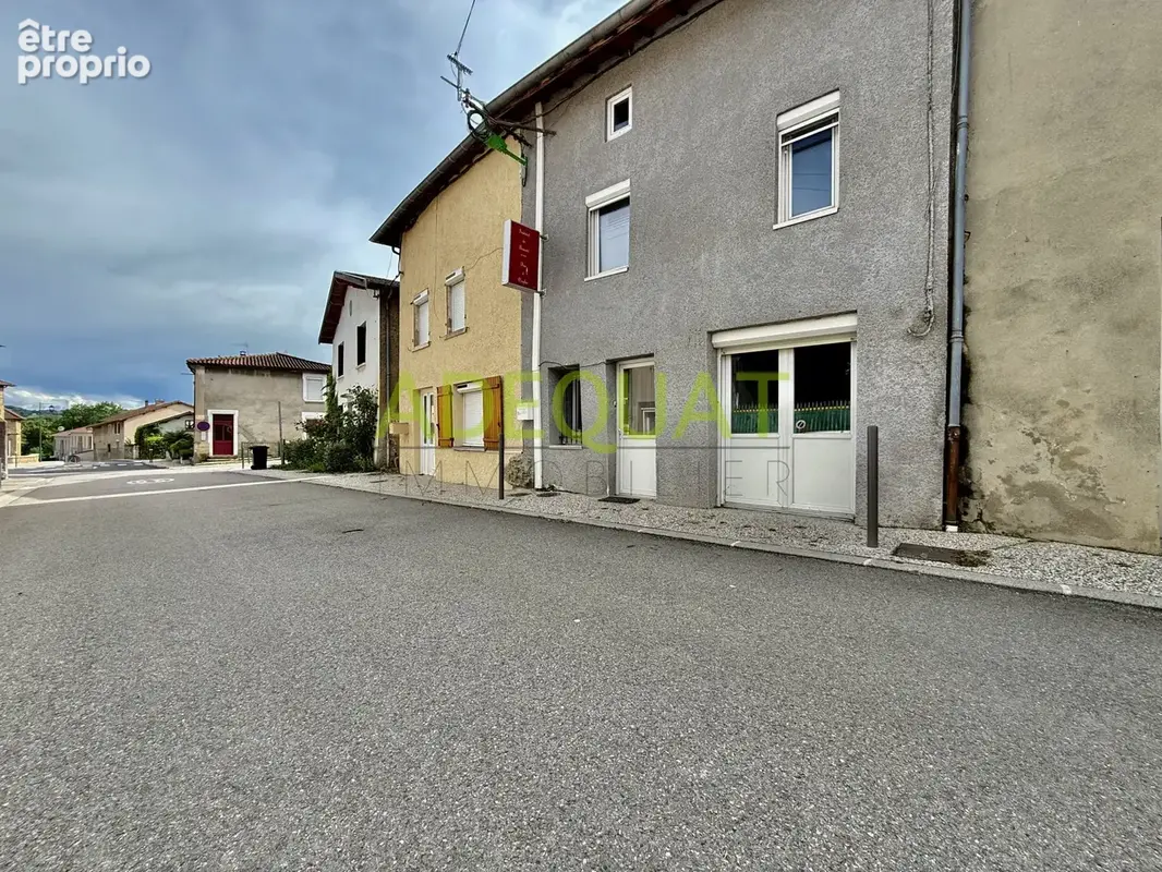 Maison à ROCHE