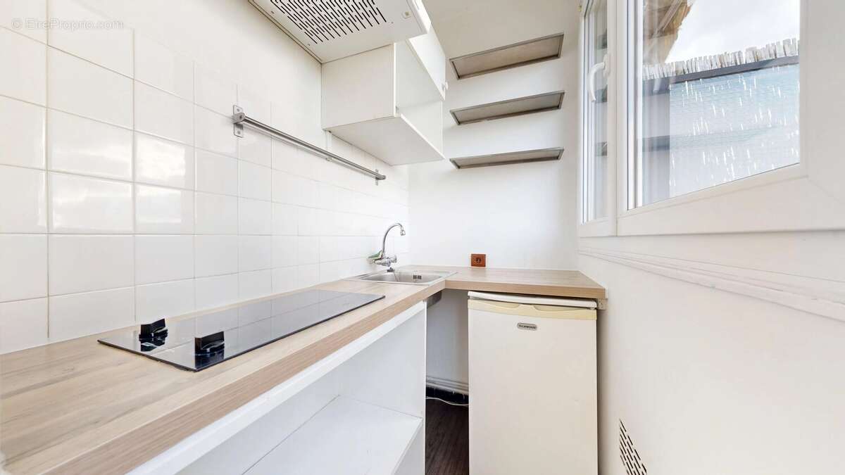 Appartement à LES PAVILLONS-SOUS-BOIS