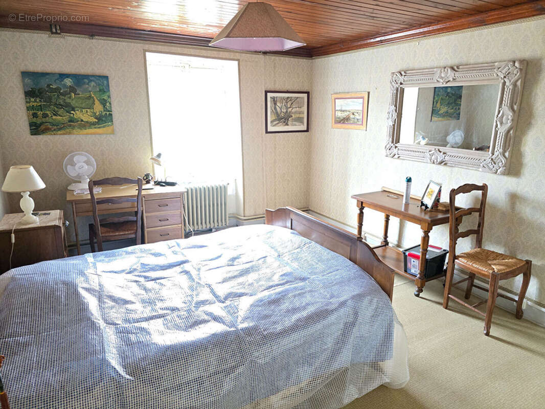 Corps de ferme avec maison, appartement et dépendances - Durenque - photo 16