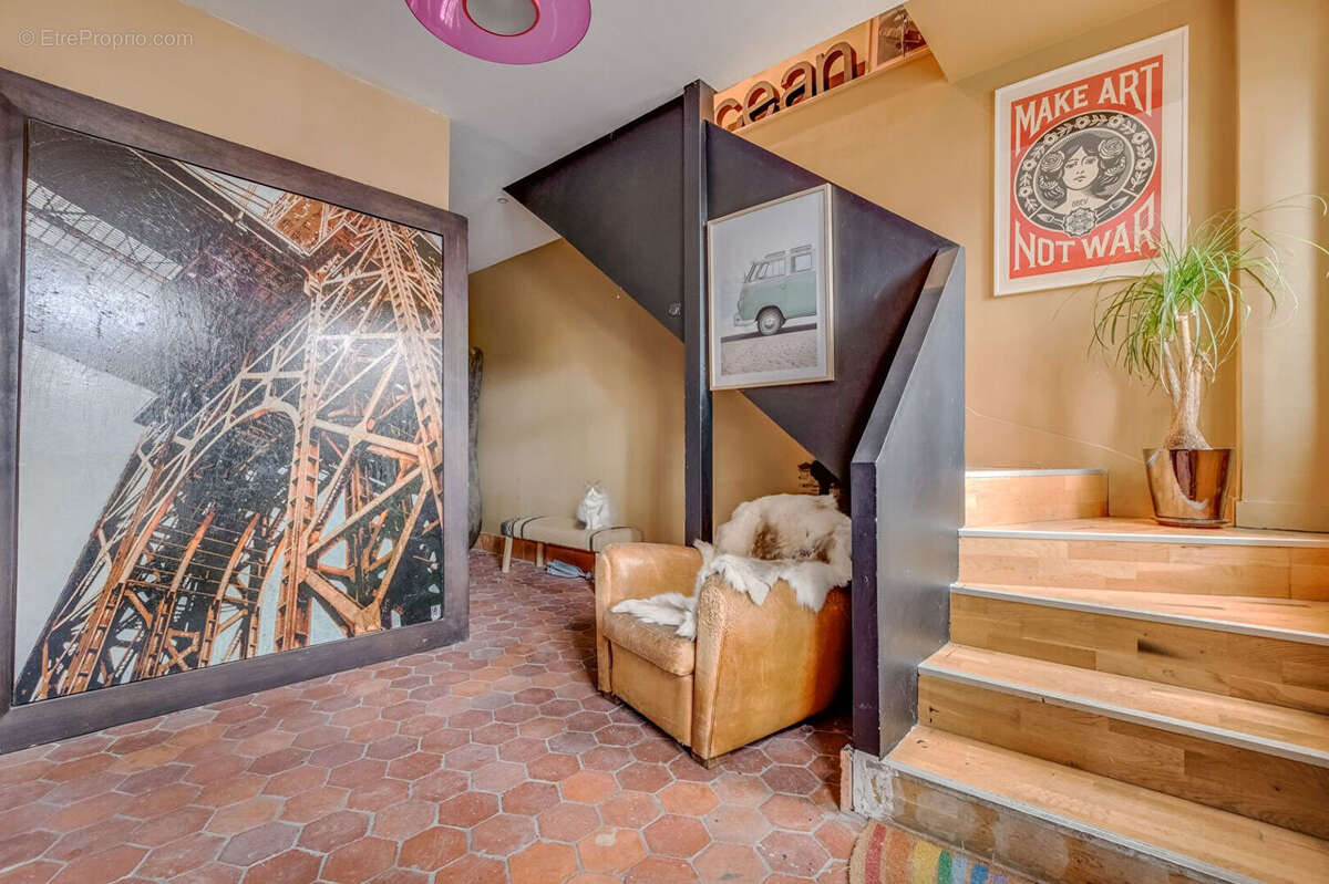 Appartement à LES LILAS