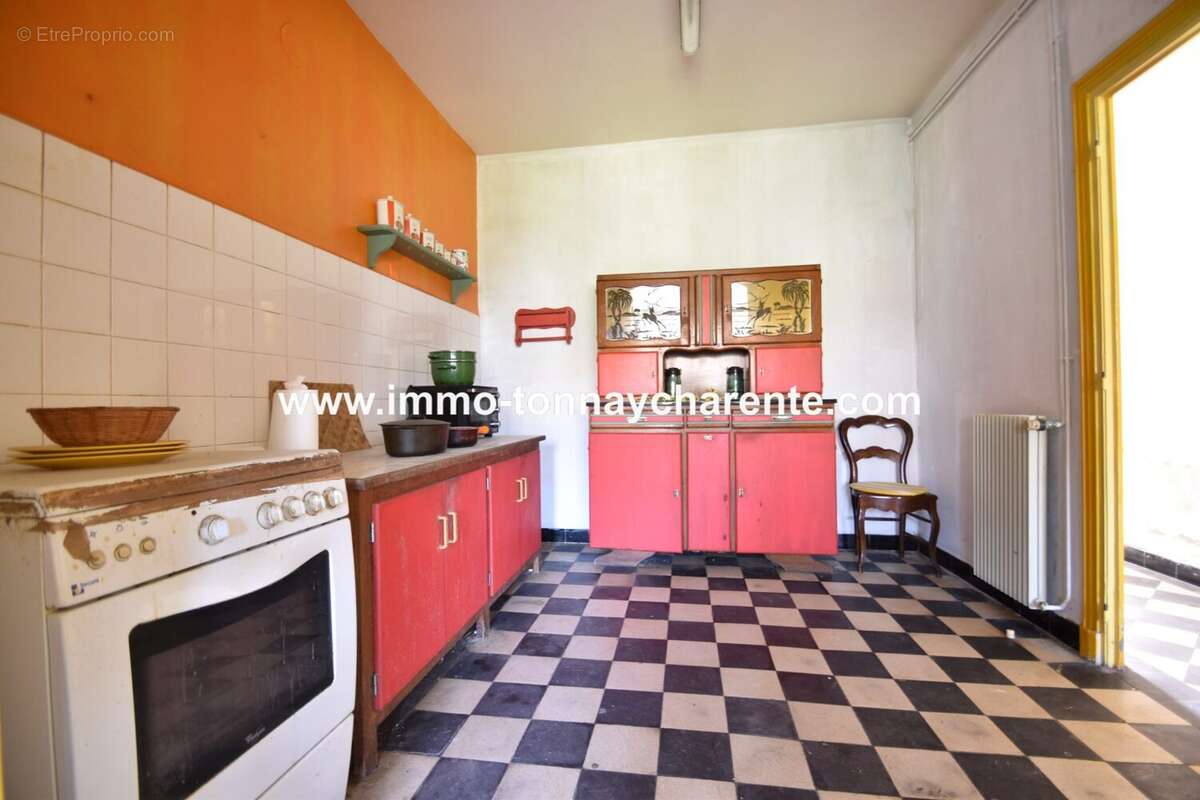 Maison à TONNAY-CHARENTE