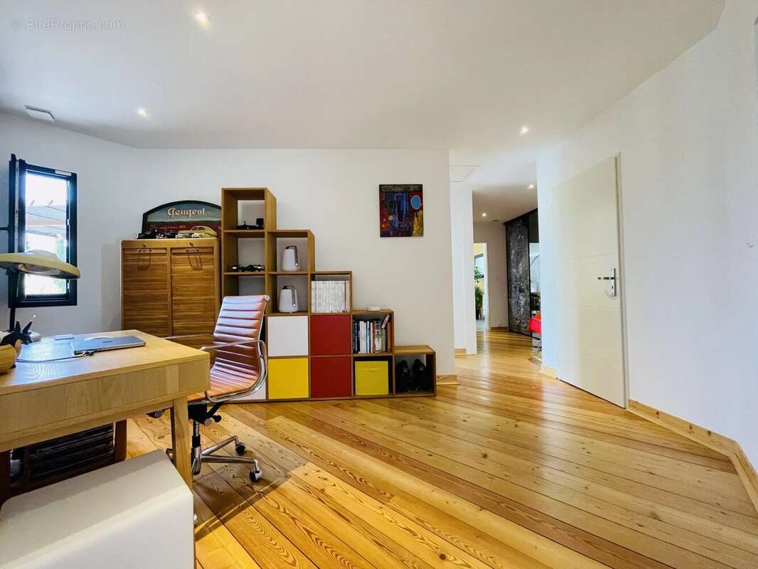 Maison 135 m² à Saint-Maurice-Sur-Eygues  - photo 15