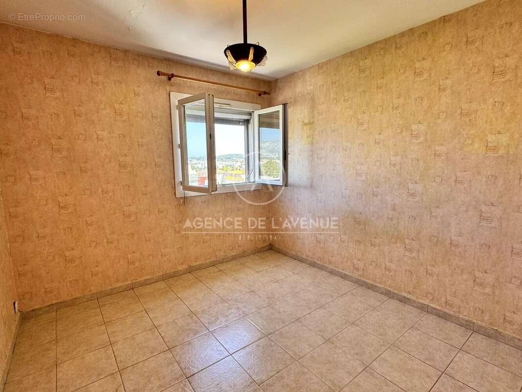 Appartement t4 83500 la seyne sur mer - photo 7
