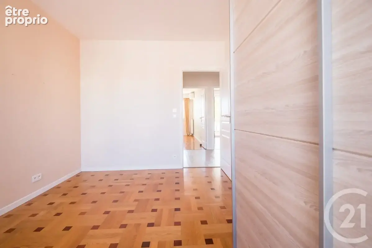 Appartement 4 pièces 83 m² à vendre à Nice (06000) - photo 11