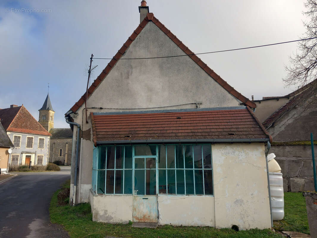 Maison à LA NOCLE-MAULAIX