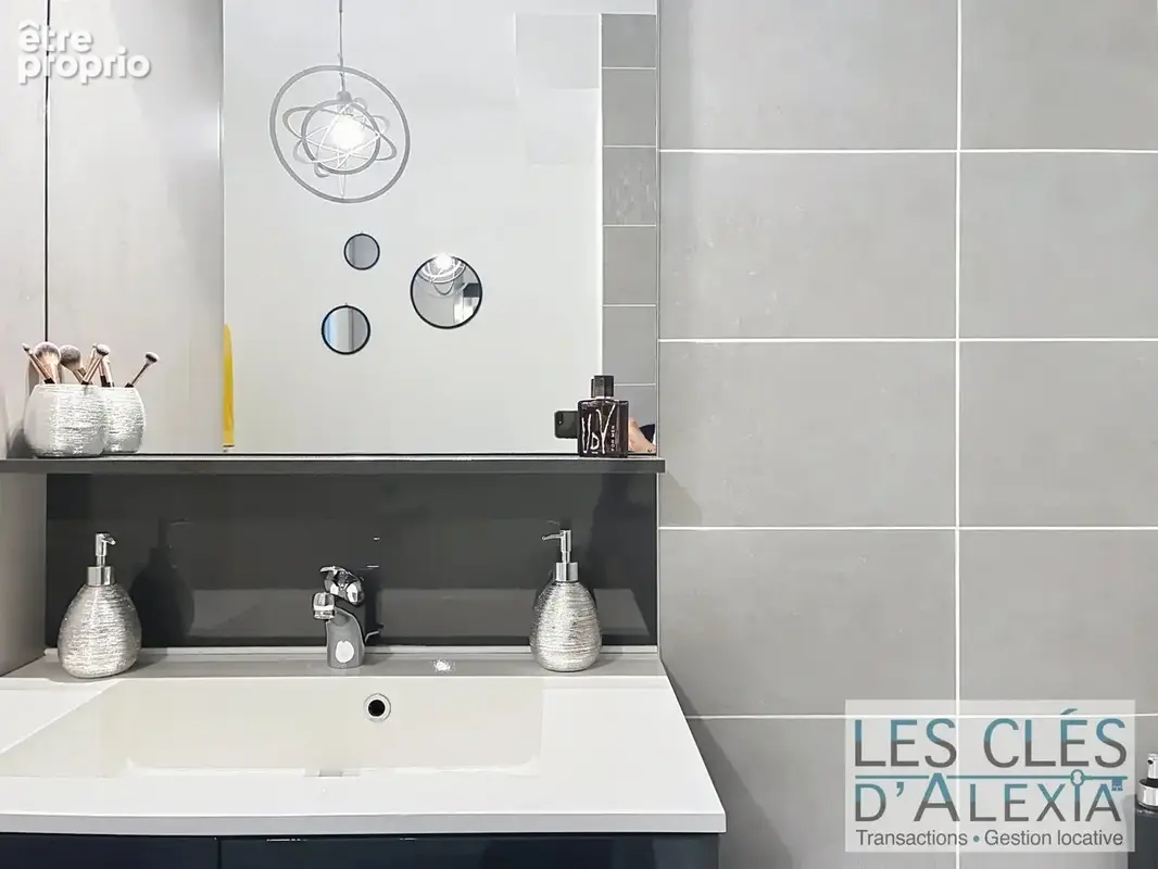 Appartement de type 2 Givors - photo 12