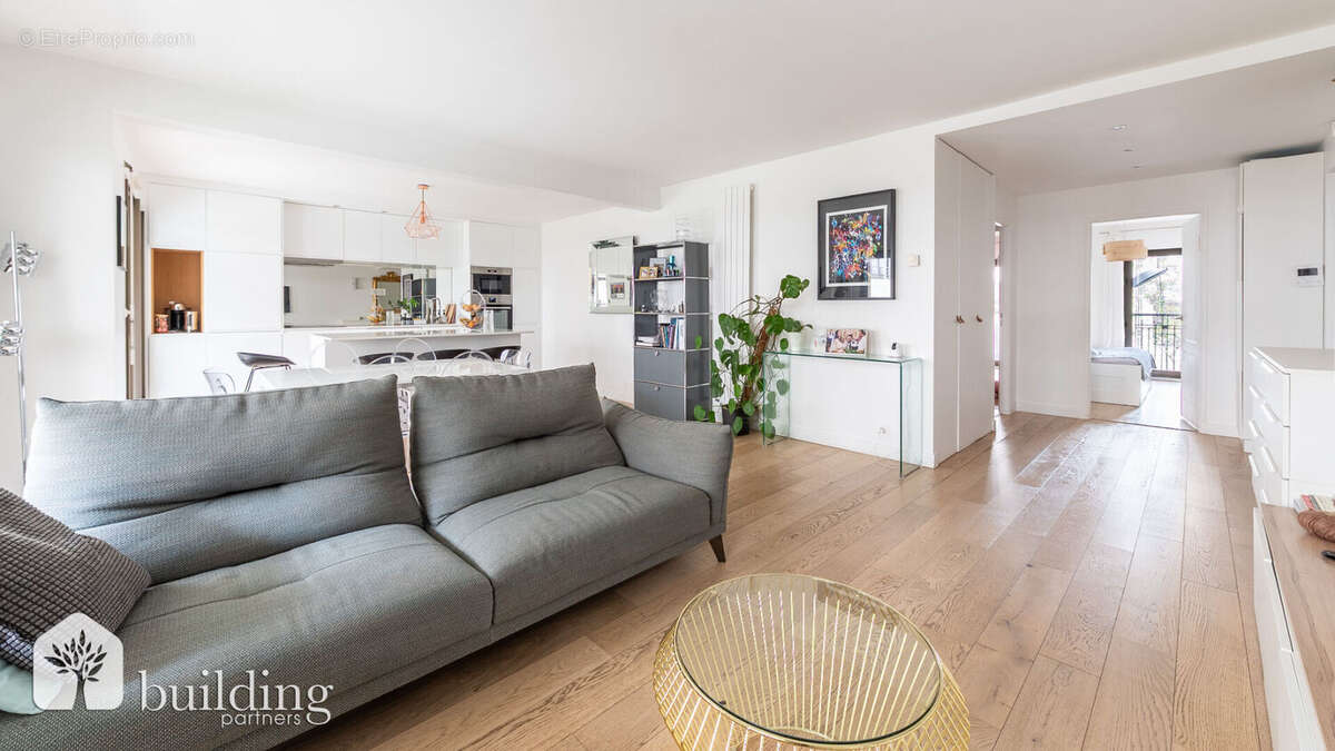 Appartement à LEVALLOIS-PERRET