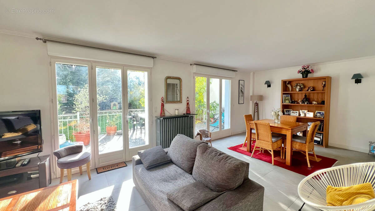 Maison à RUEIL-MALMAISON