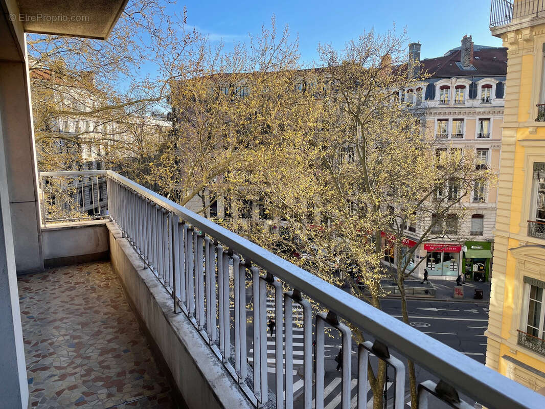 Appartement à LYON-3E