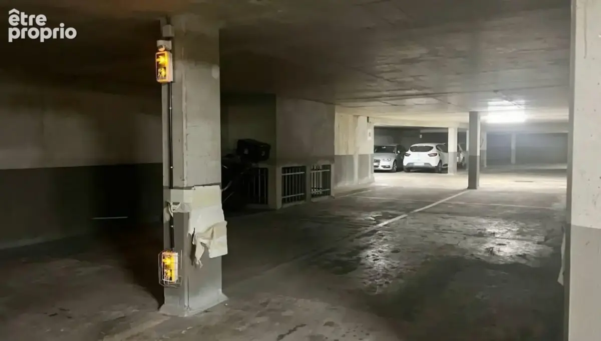Photo Parking à Rosny-Sous-Bois au prix de 13 000€