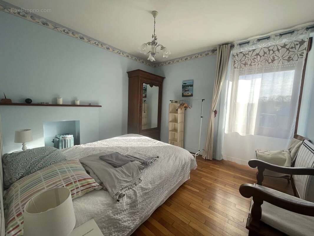 Maison à LA VICOMTE-SUR-RANCE