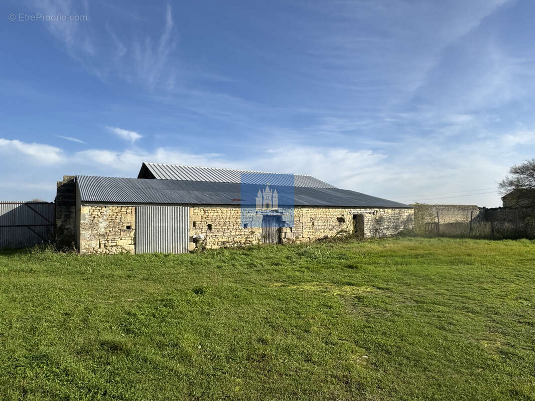 Maison à SAINT-CYR-LA-LANDE