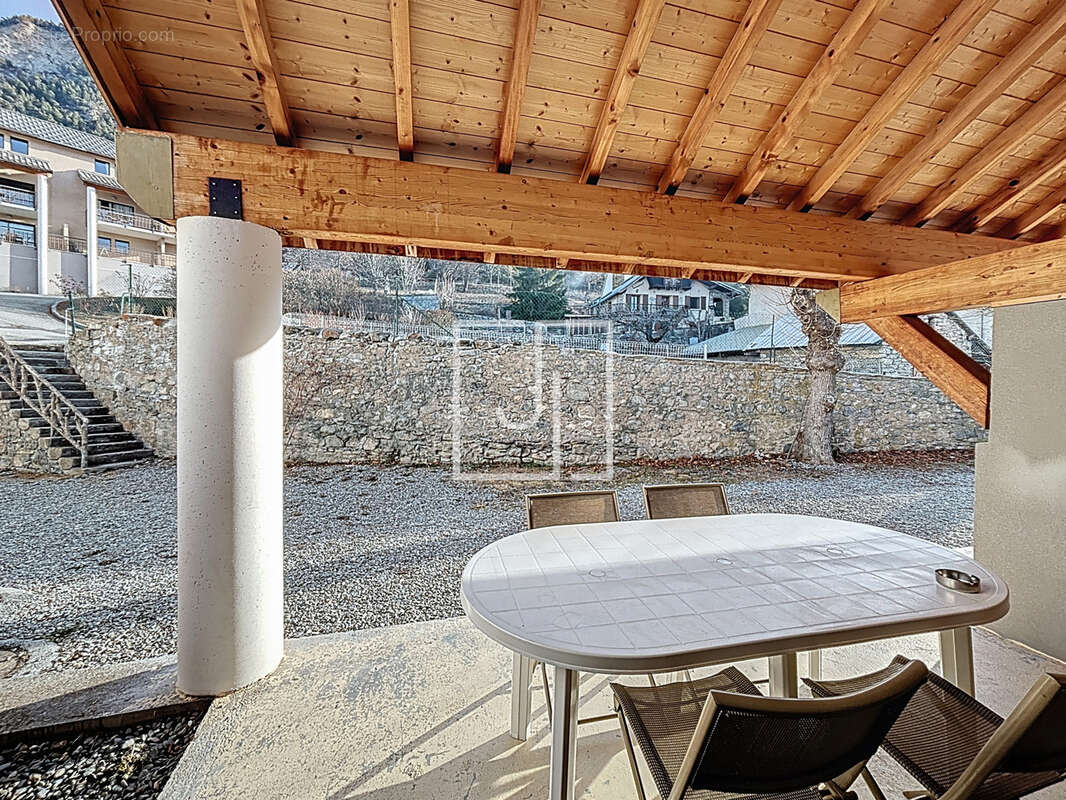 Appartement à JAUSIERS