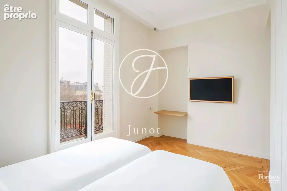 Paris 16e - ALMA-MARCEAU - Appartement - 5 pièces - 142,03m² Carrez - 3 chambres - Vues exceptionnelles - Appartement de service - photo 15