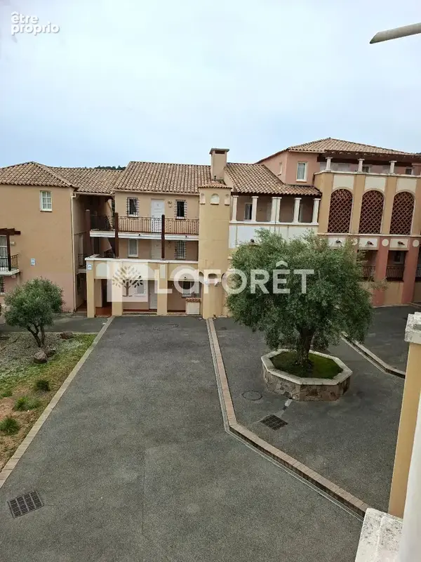 Photo Appartement à Saint-Raphael au prix de 165 000€