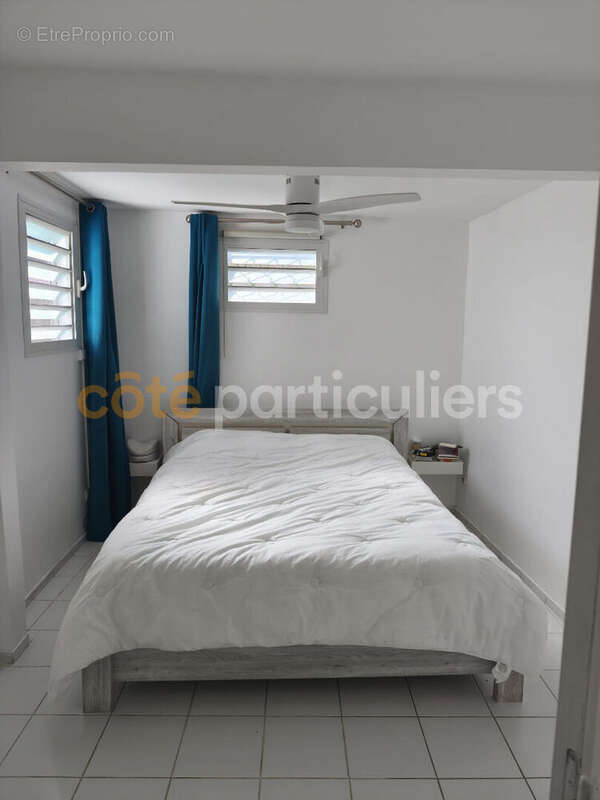 Maison à BAIE-MAHAULT