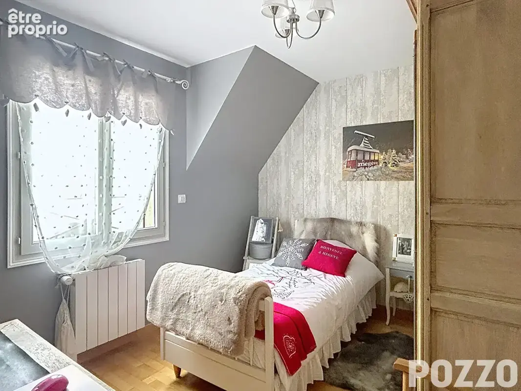 Le charme de la campagne, les prestations du haut de gamme, A Vendre Très Belle Maison Honfleur (14) - photo 11