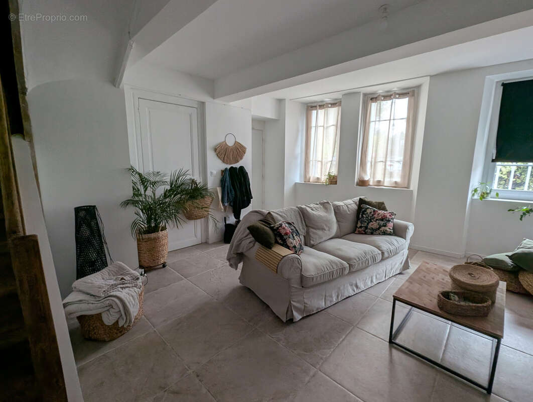 Maison à CINTEGABELLE