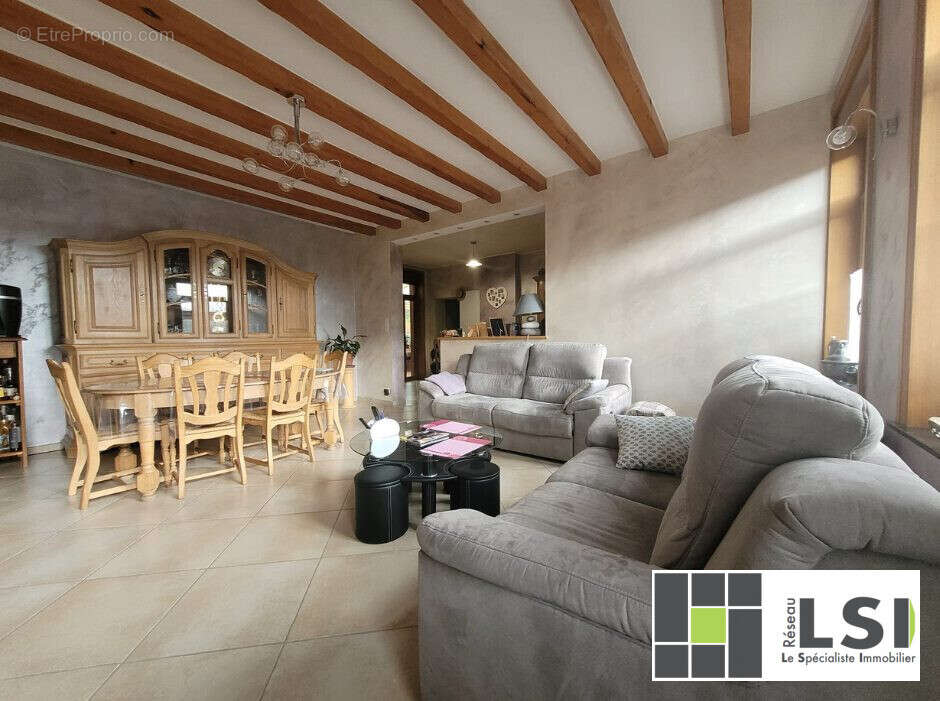 Maison à LIMONT-FONTAINE