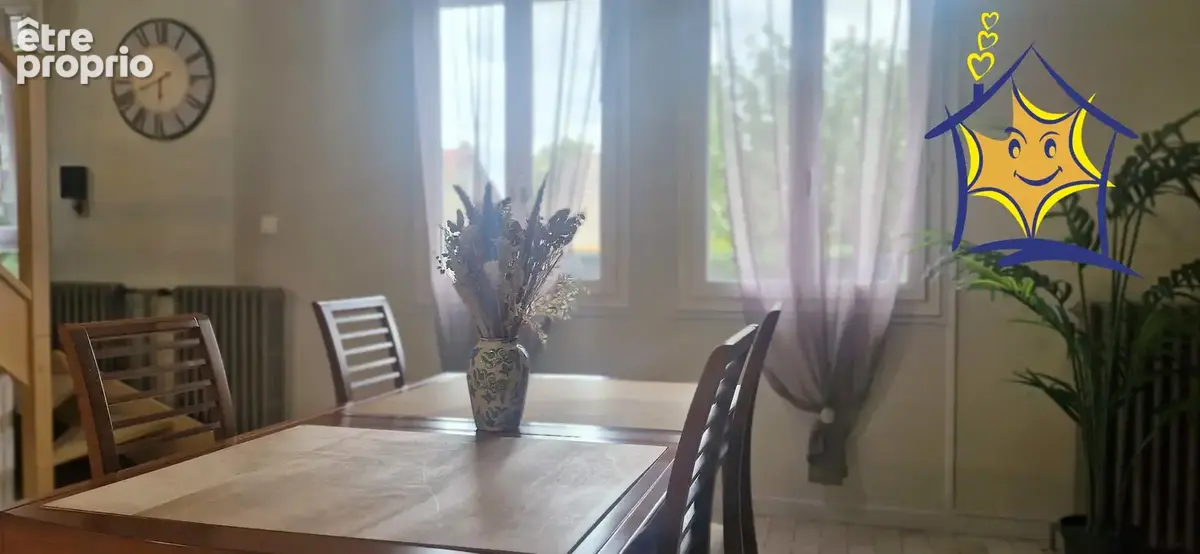Maison 111 m² à Le Coudray-Montceaux  - photo 2