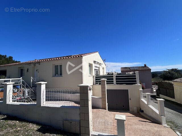 Maison à MONTFORT-SUR-ARGENS