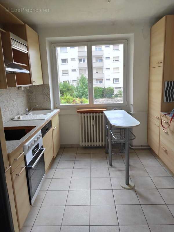 Appartement 64 m² à Nancy  - photo 2