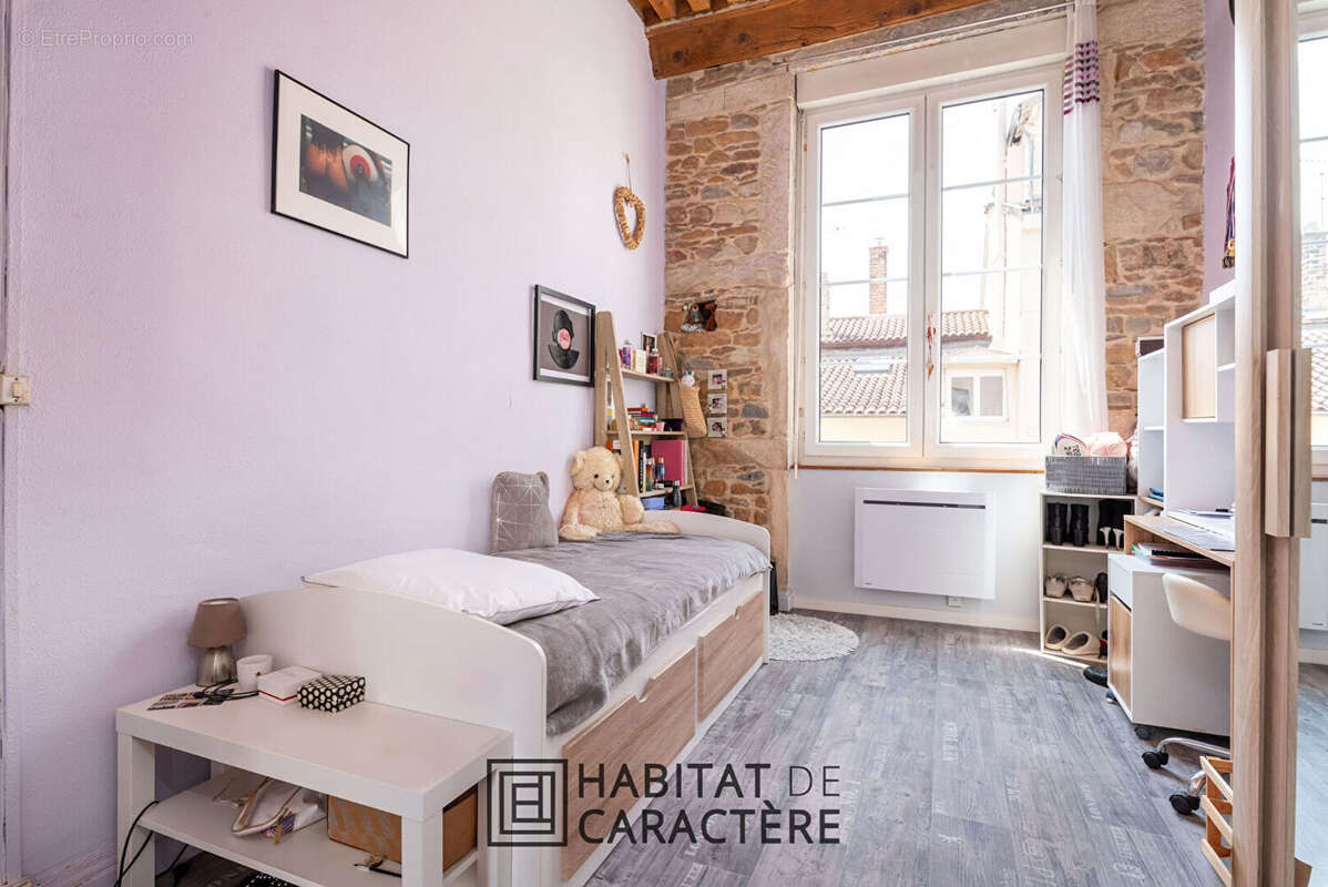T3bis - Croix-Rousse - 66m² - photo 9
