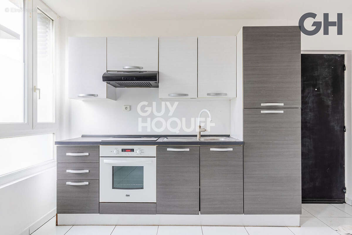 Appartement à CORBEIL-ESSONNES