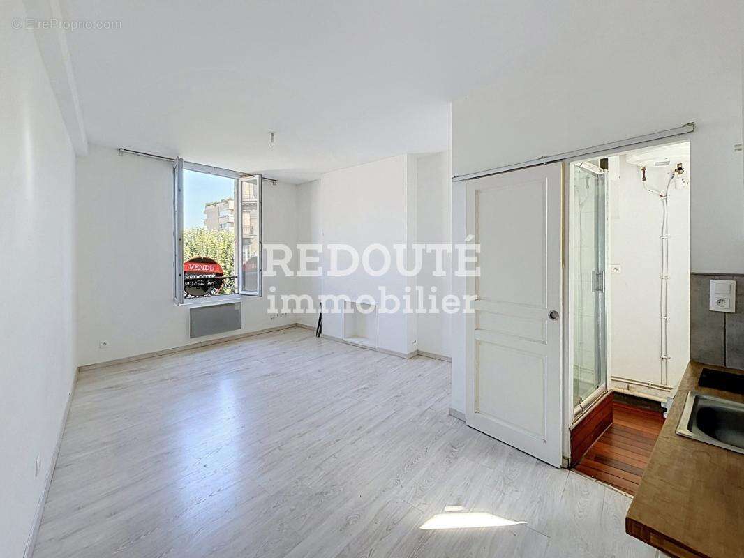 A VENDRE : Studio hyper centre - photo 3