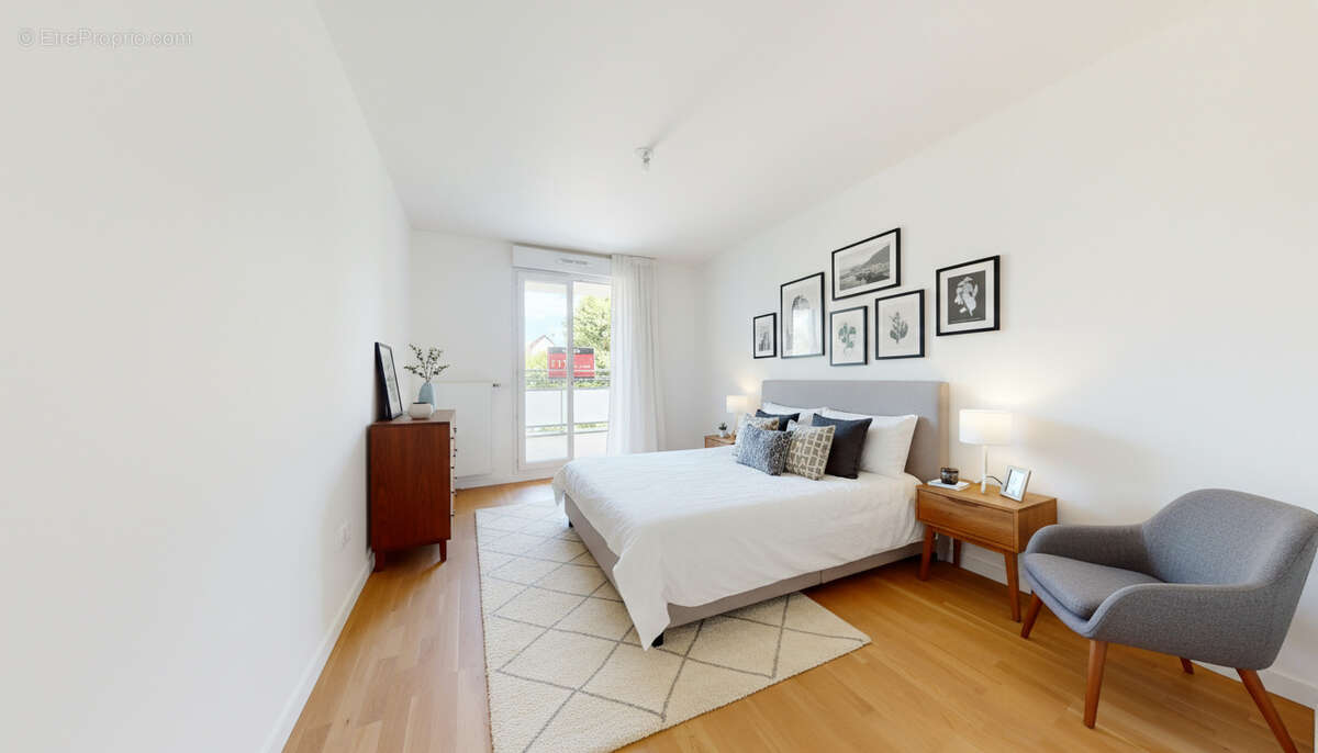 Appartement à HOUILLES