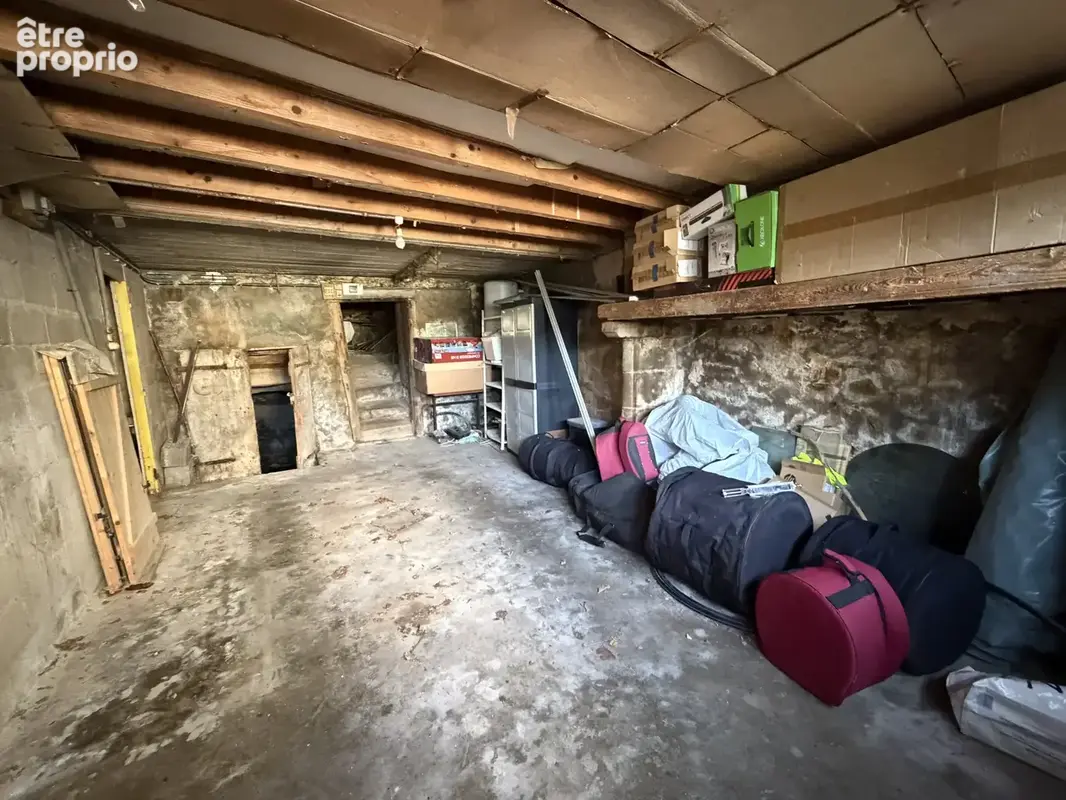 Ensemble immobilier à Vollore-Ville - photo 10
