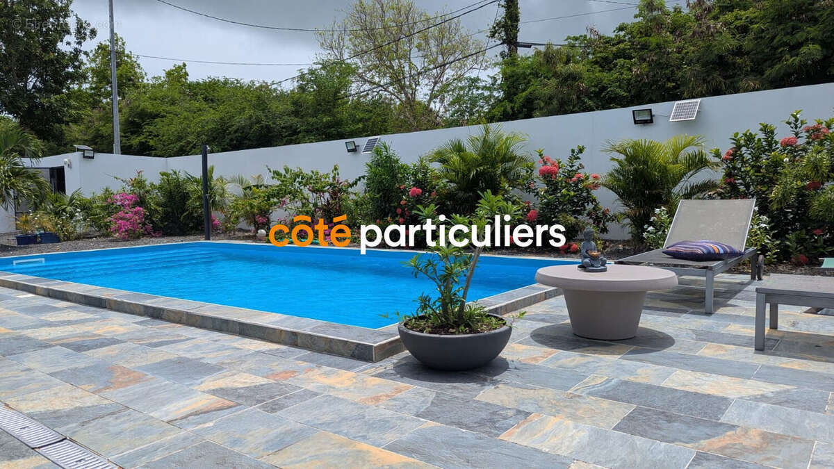 Maison à SAINT-FRANCOIS