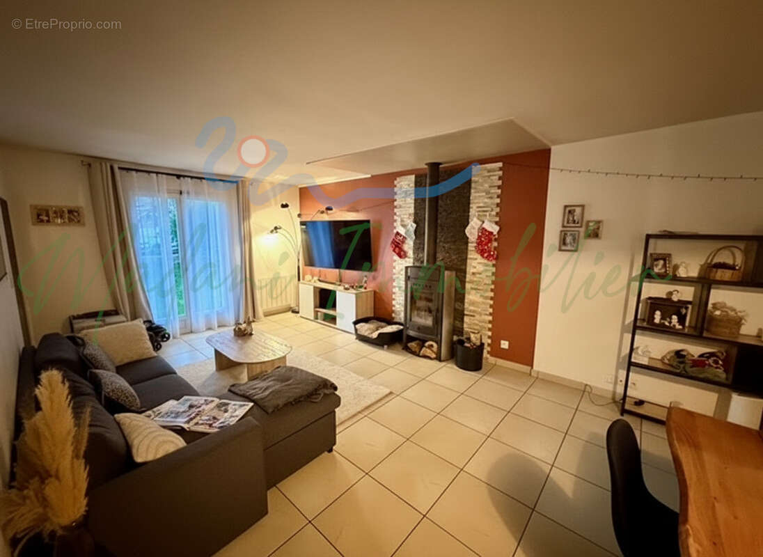 Maison à BONNIERES-SUR-SEINE