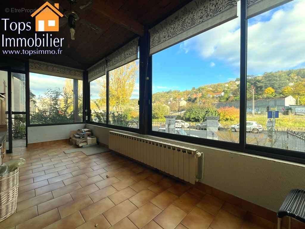 Maison à VILLEFRANCHE-DE-ROUERGUE