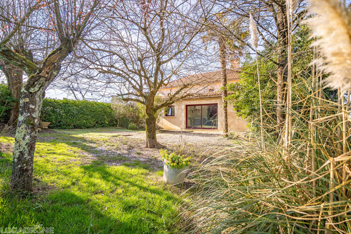 Maison à CASTILLONNES