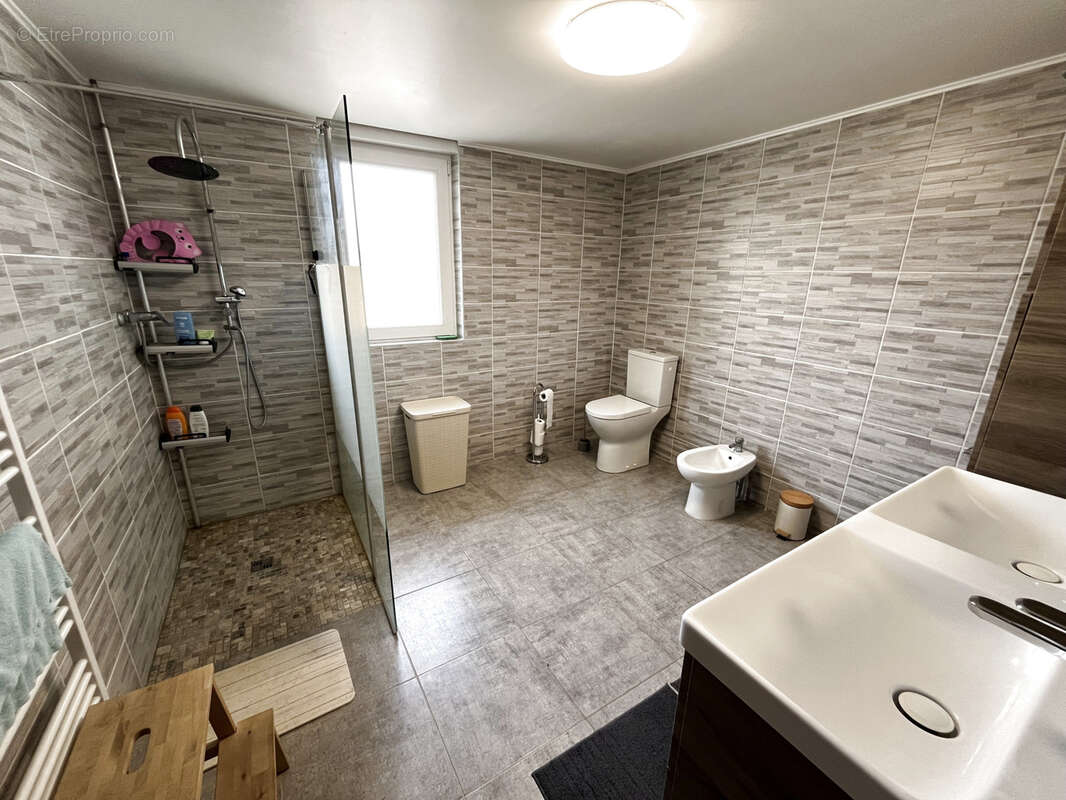 Maison à MORFONTAINE