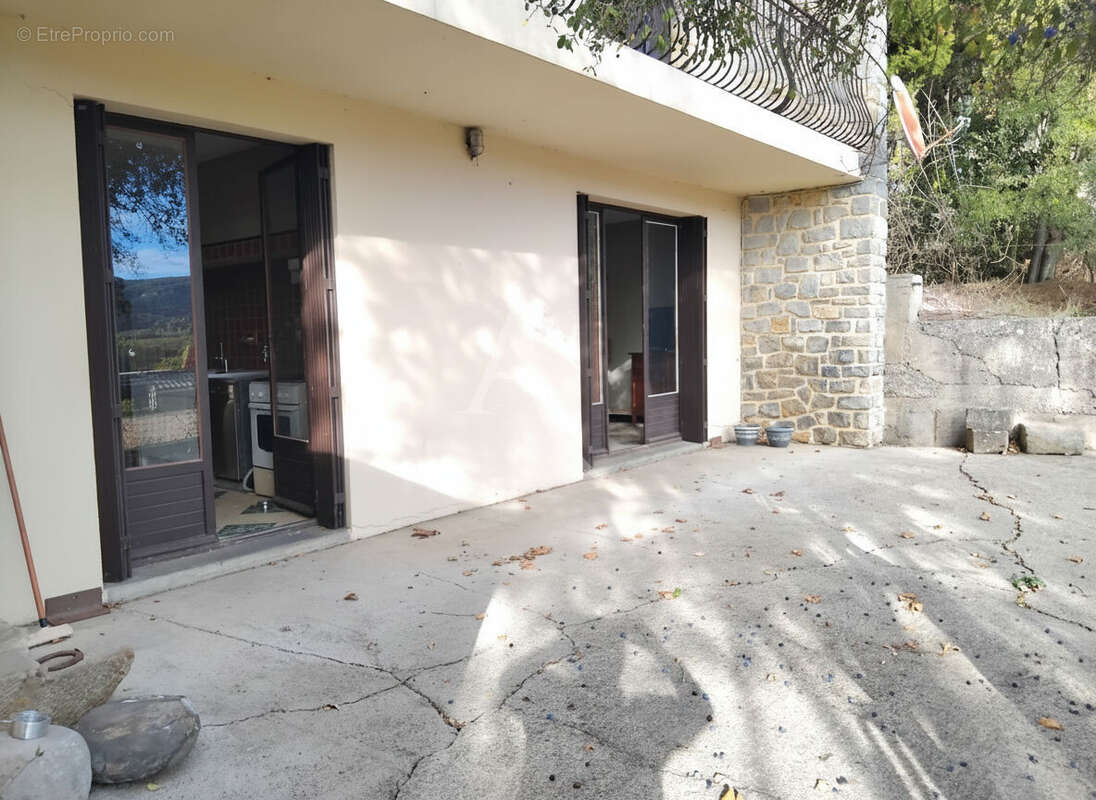 A vendre maison Servies En Val 5 pièce(s) 130 m² plus garage sur 825 m² de terrain - photo 11