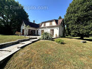 Maison à ESMANS