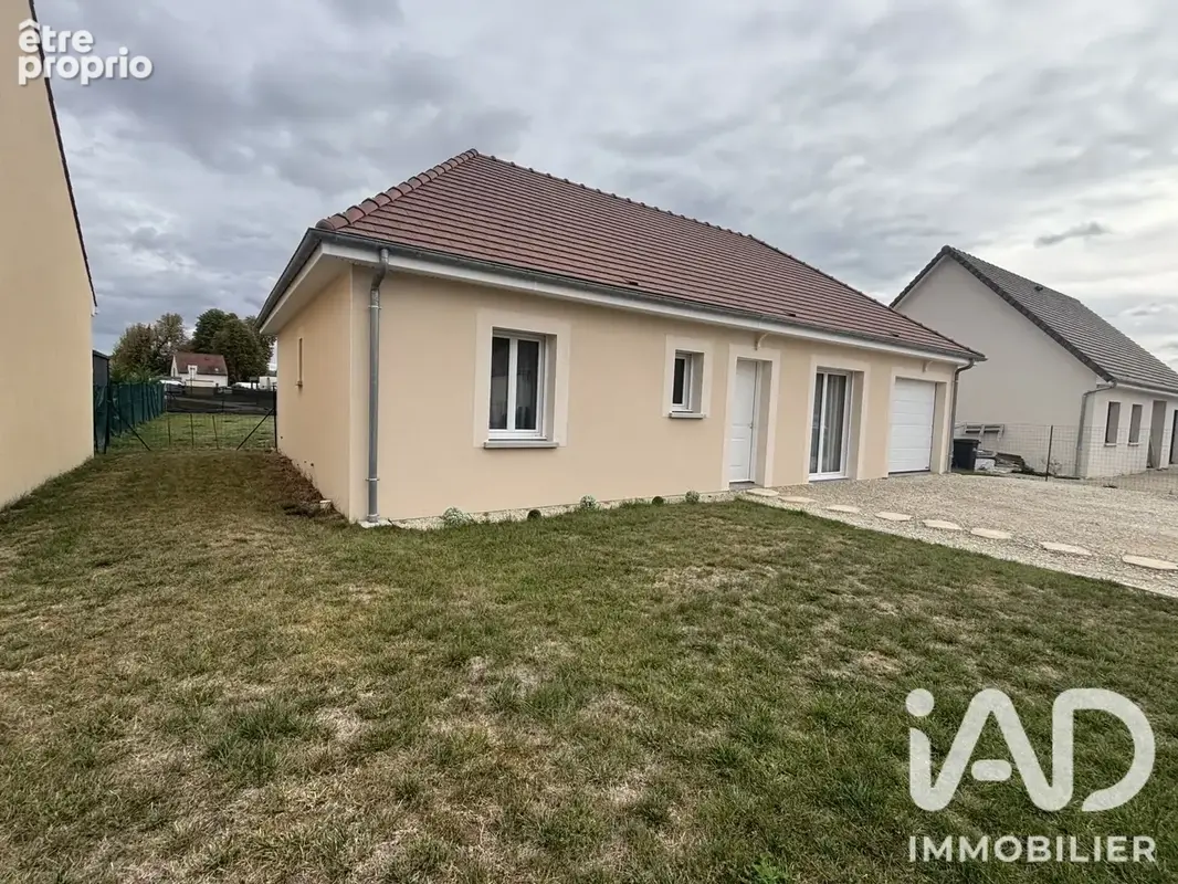 Photo 1 - Maison à VERRIERES