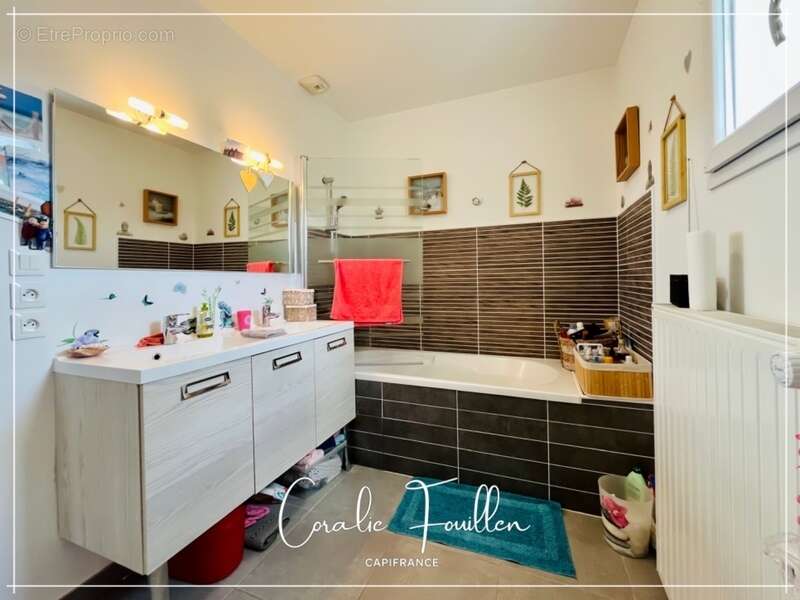 Maison à LES SORINIERES