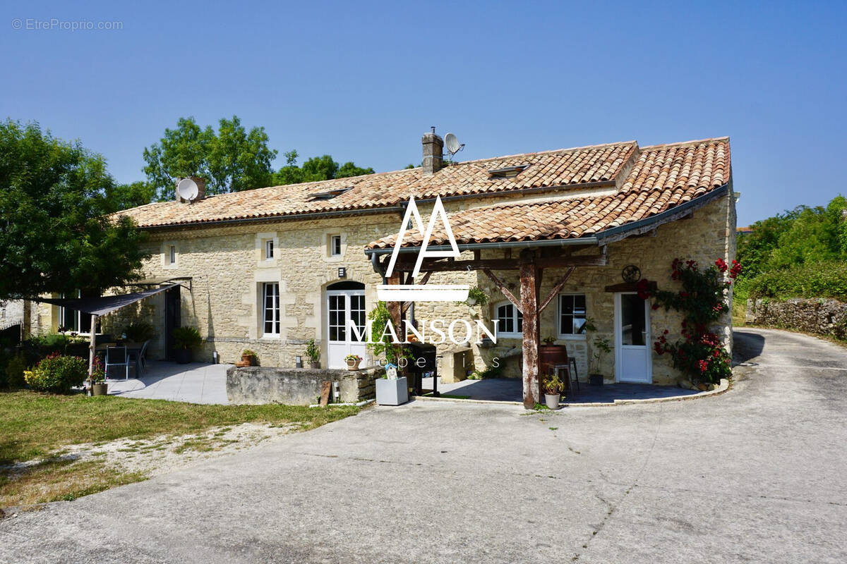 Maison à BLAYE