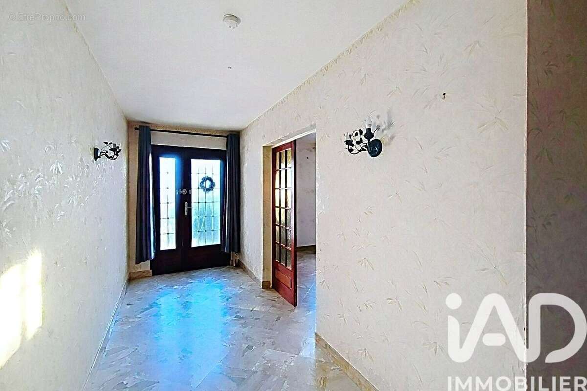 Photo 2 - Maison à CHATEAUNEUF-EN-THYMERAIS