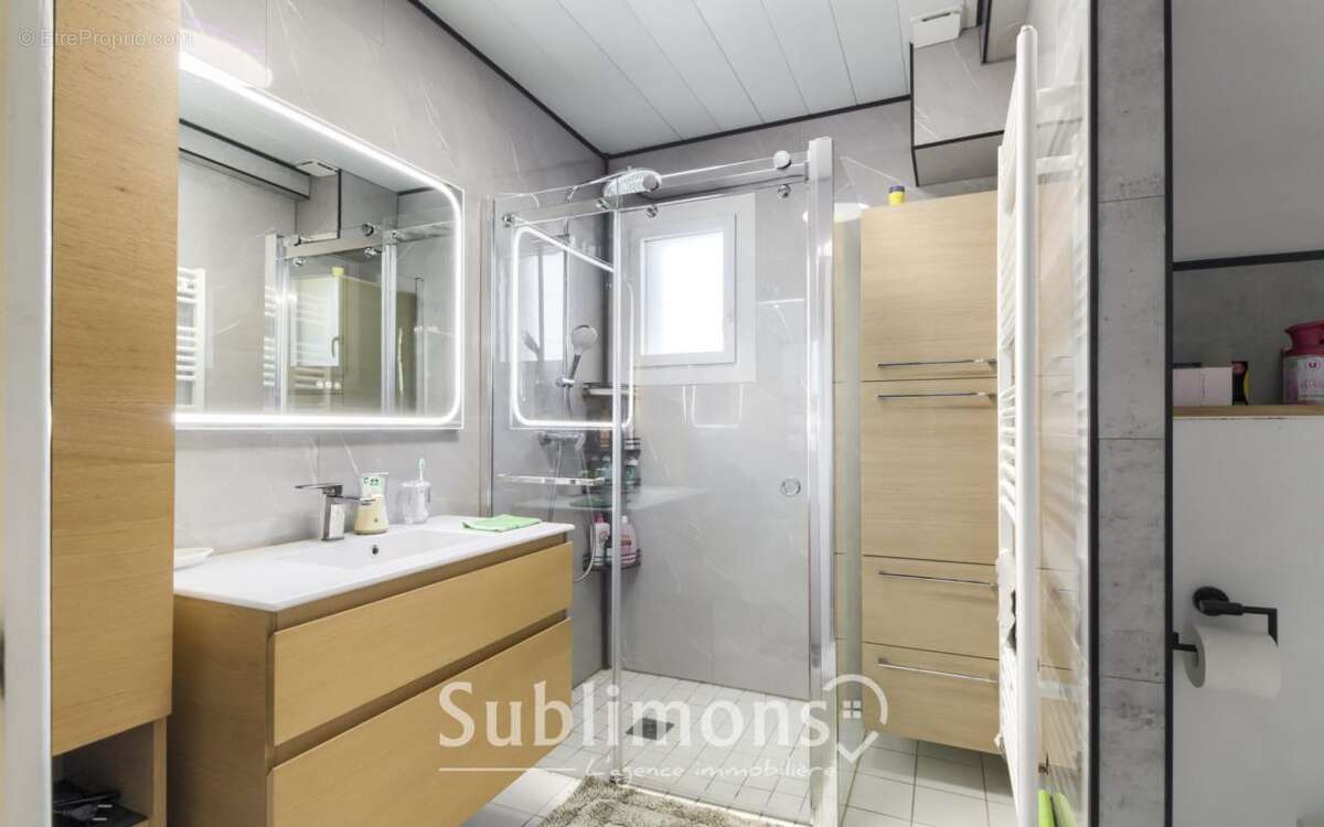 Maison à NOYAL-MUZILLAC