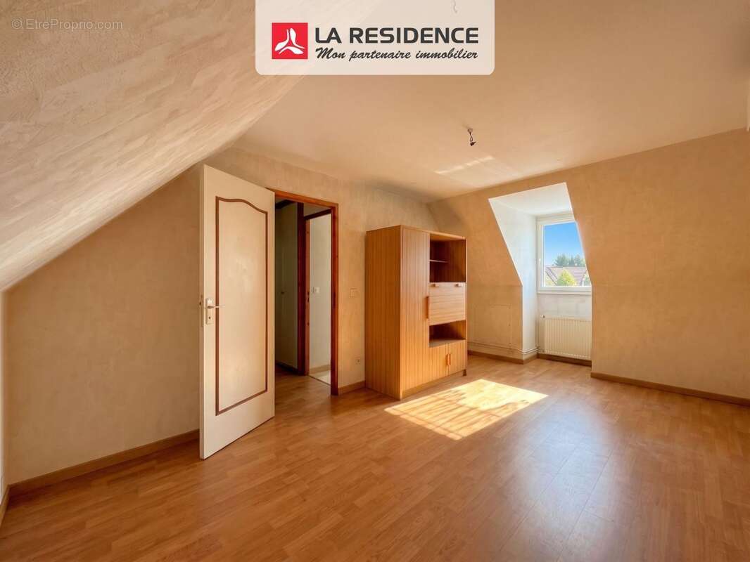 Maison 124 m² à La Frette-Sur-Seine  - photo 9