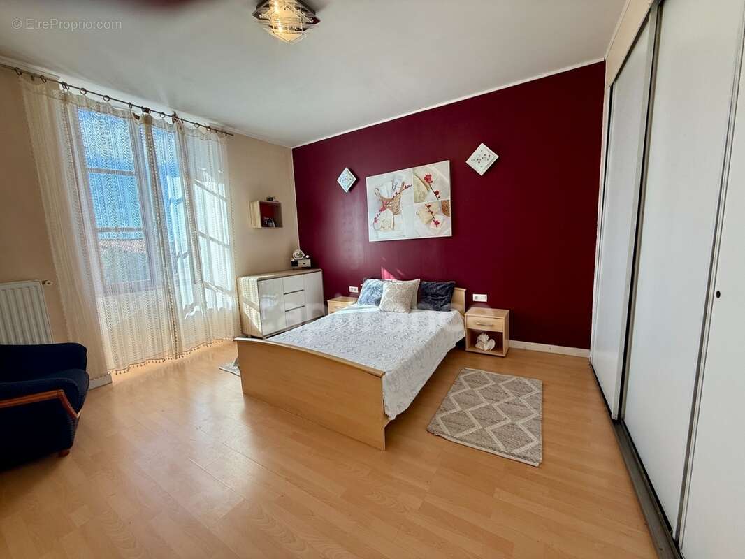 Maison à vendre 5 pièces CHAMPDENIERS (79) - photo 12