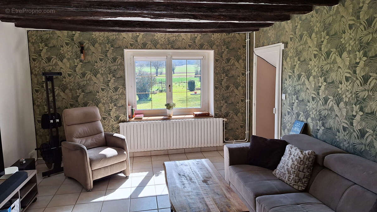 Propriete sur 2828m² a vendre peripherie d'arconnay - photo 2