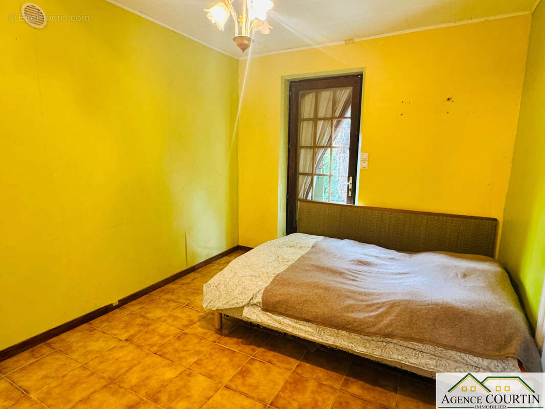 Maison à SAINT-BONNET-EN-BRESSE