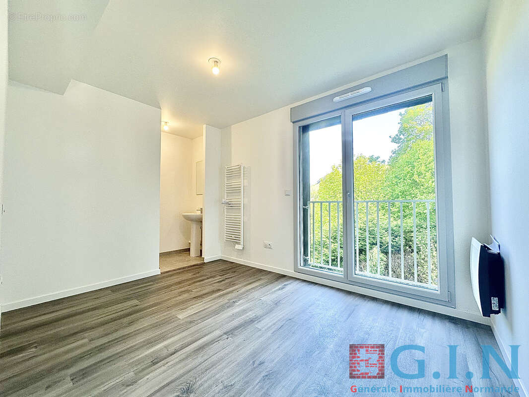 Appartement t4 / secteur est - photo 11