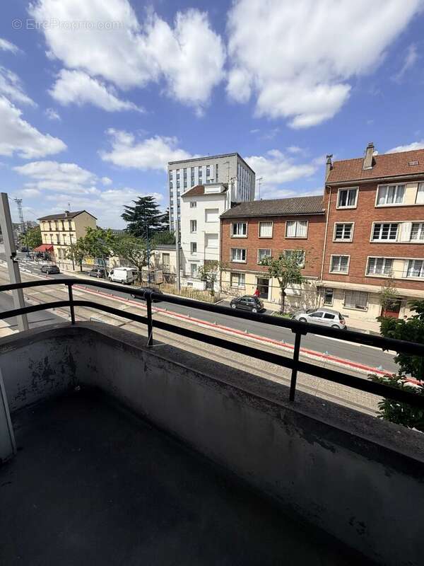 Appartement à NOISY-LE-SEC
