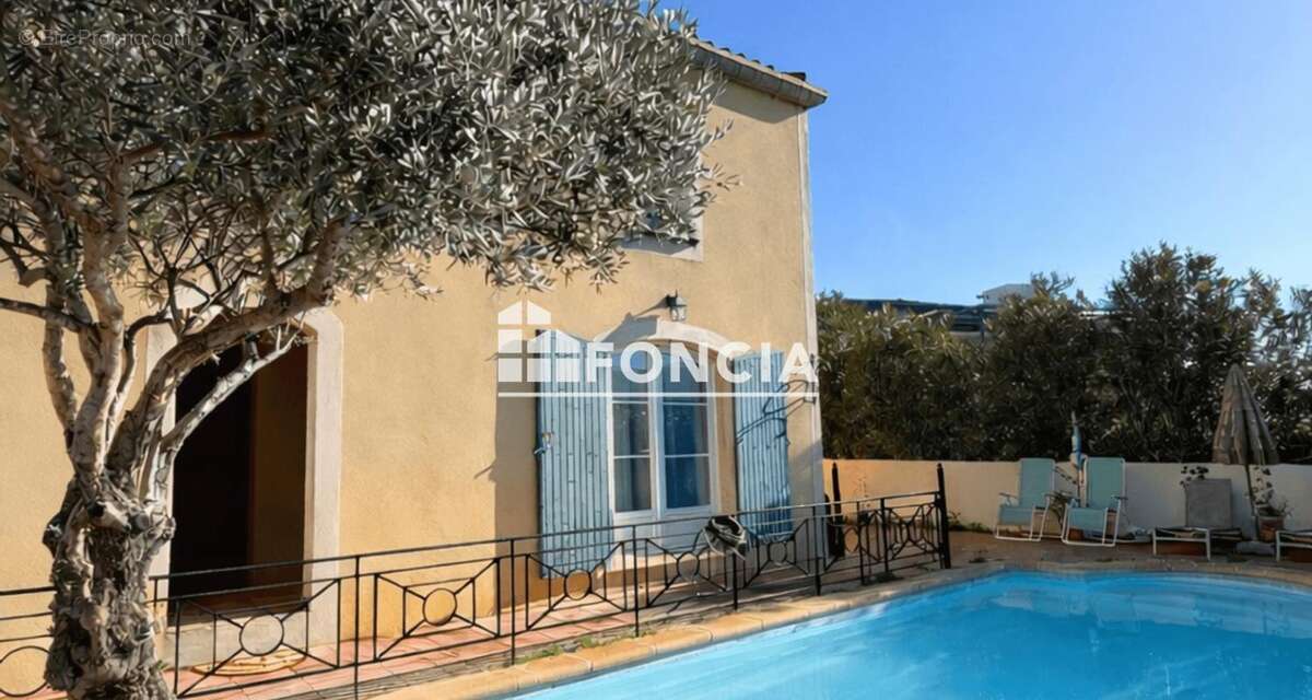 Maison à MARSEILLE-11E